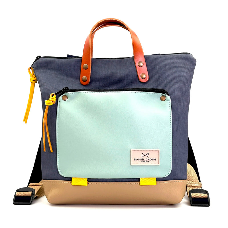 Mochila Mini Book Holder Cuadrada Impermeable con bolsillo extra Daniel Chong - Azul con bolsillo menta