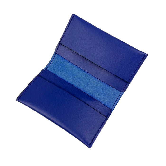 Tarjetero con goma de Daniel Chong - Azul Klein