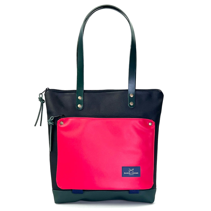 Bolso Book Holder Cuadrado Impermeable con bolsillo extra Daniel Chong - Negro con bolsillo rojo
