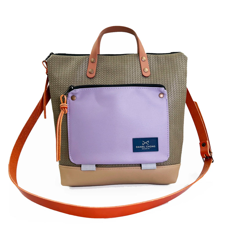 Bandolera Book Holder Cuadrada Impermeable con bolsillo extra Daniel Chong - Gris con bolsillo lila