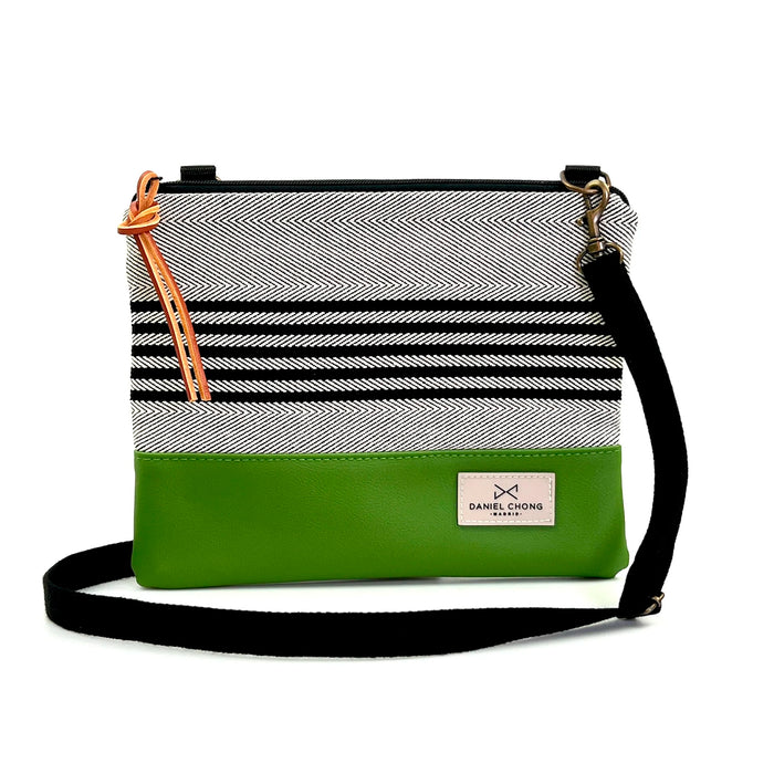 Bandolera mini cuadrada loneta Daniel Chong - Rayas con base verde