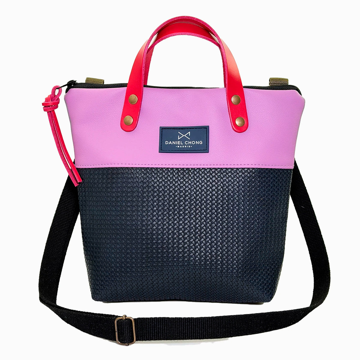 Bandolera mini impermeable con asas Daniel Chong - Asas fucsia cuerpo lila y azul marino