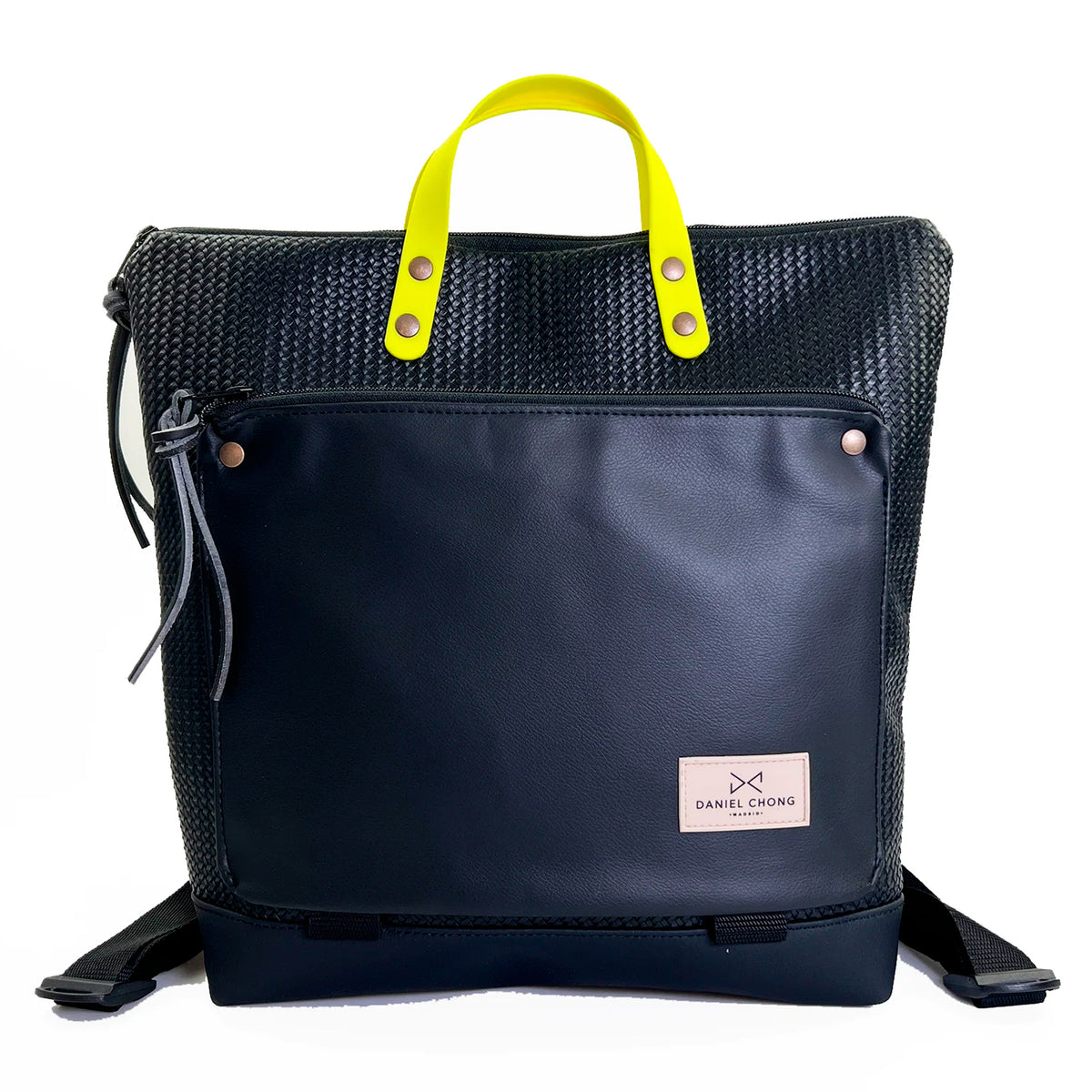 Mochila Book Holder Cuadrada Impermeable con bolsillo extra Daniel Chong - Negro