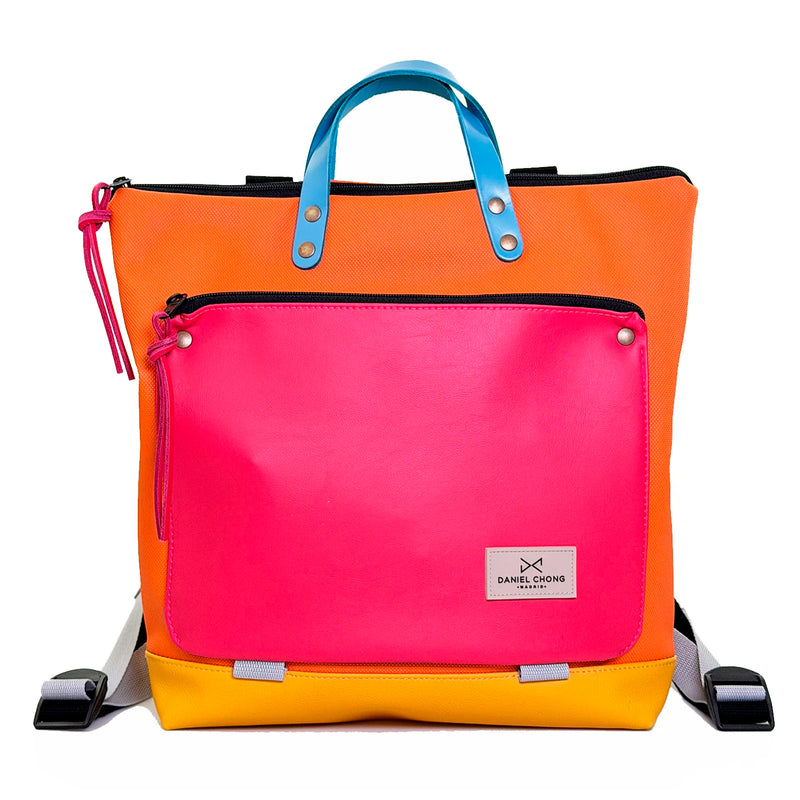 Mochila Book Holder Cuadrada Impermeable con bolsillo extra Daniel Chong - Naranja con bolsillo fucsia