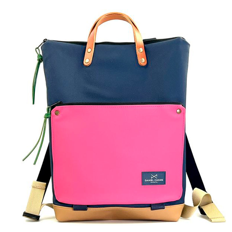 Mochila Book Holder Impermeable con bolsillo extra Daniel Chong - Azul con bolsillo fucsia