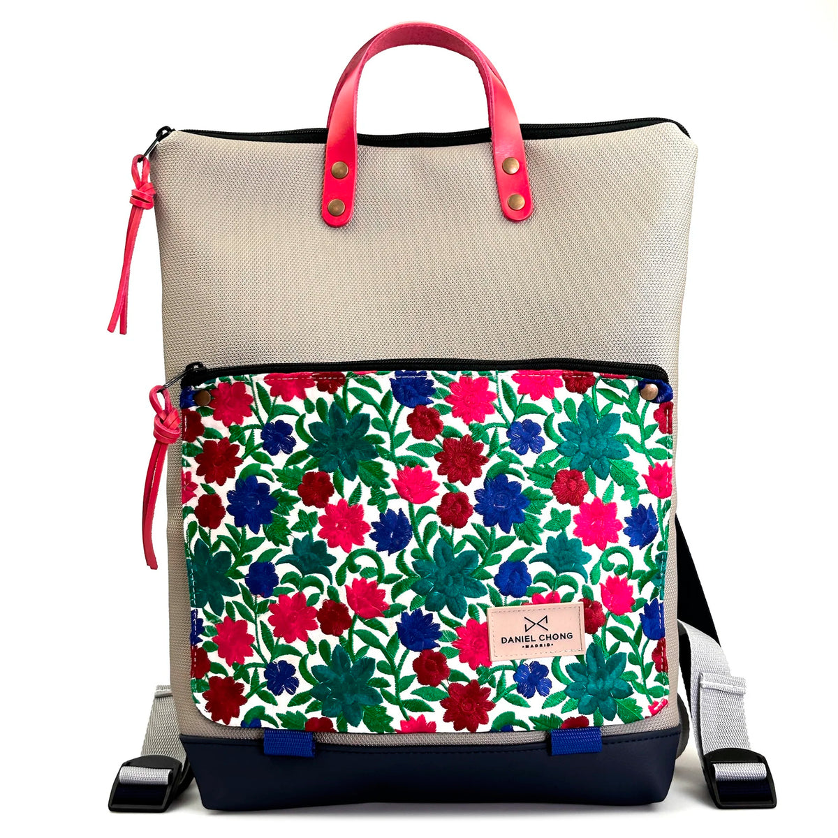 Mochila Book Holder Impermeable con bolsillo extra Daniel Chong - Beige con bolsillo flores