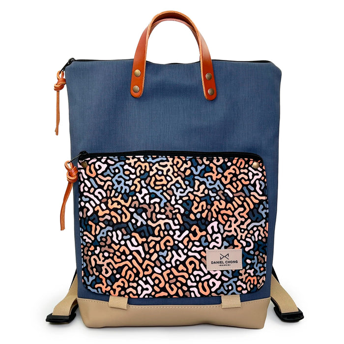 Mochila Book Holder Impermeable con bolsillo extra Daniel Chong - Azul con bolsillo abstract