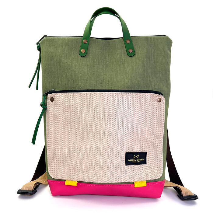 Mochila Book Holder Impermeable con bolsillo extra Daniel Chong - Verde con bolsillo beige