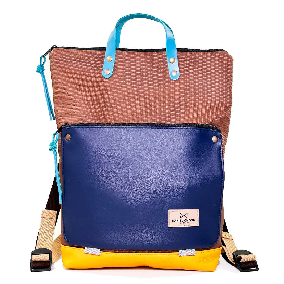 Mochila Book Holder Impermeable con bolsillo extra Daniel Chong - Marrón con bolsillo azul