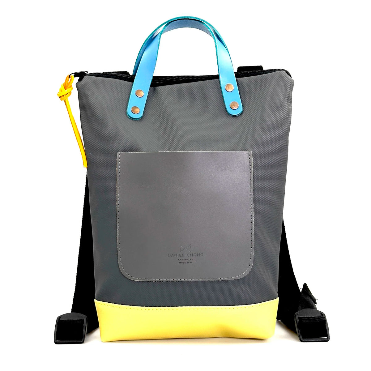 Mochila Mini Impermeable con bolsillo extra Daniel Chong - Gris con bolsillo gris