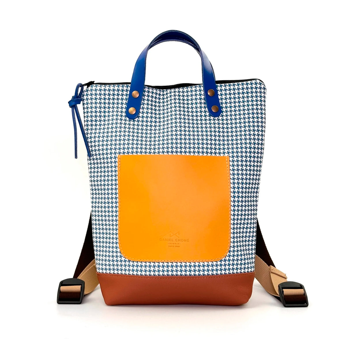 Mochila Mini Impermeable con bolsillo extra Daniel Chong - Pata de gallo con bolsillo amarillo