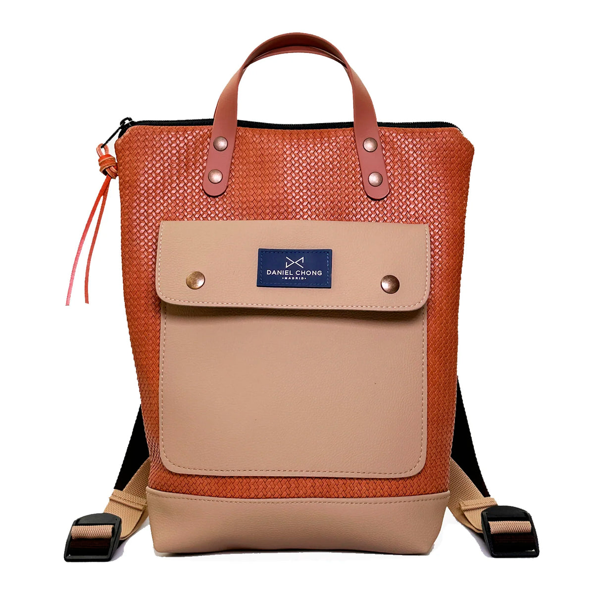 Mochila Mini Solapa con bolsillo extra Daniel Chong - Marrón