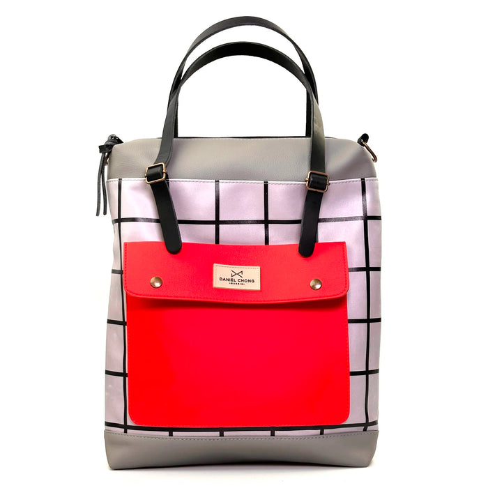 Bolso-mochila The Wanderer de Daniel Chong - Cuadriculado con bolsillo rojo