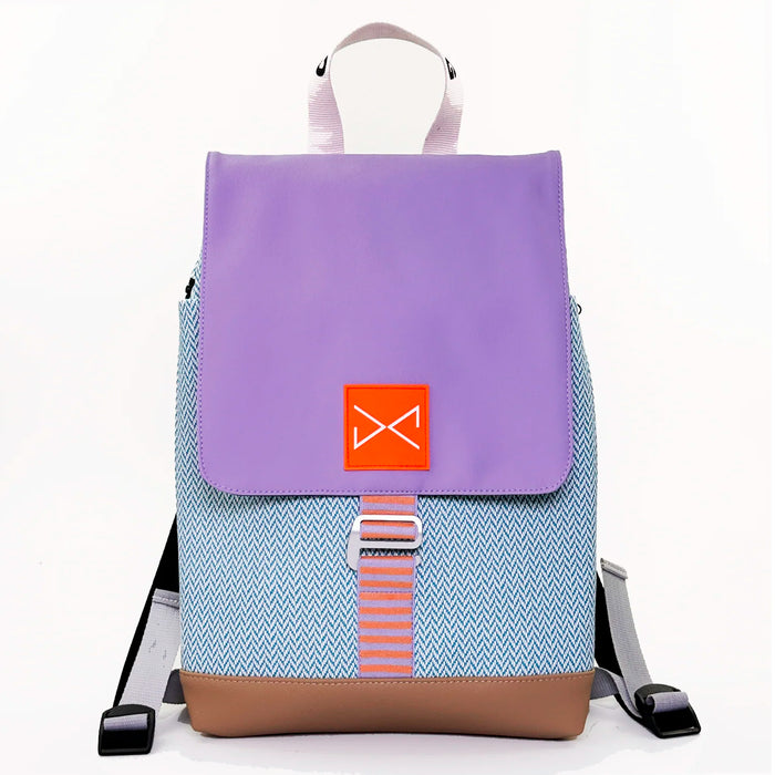 Mochila The Hook Impermeable con bolsillo extra Daniel Chong - Solapa Lila