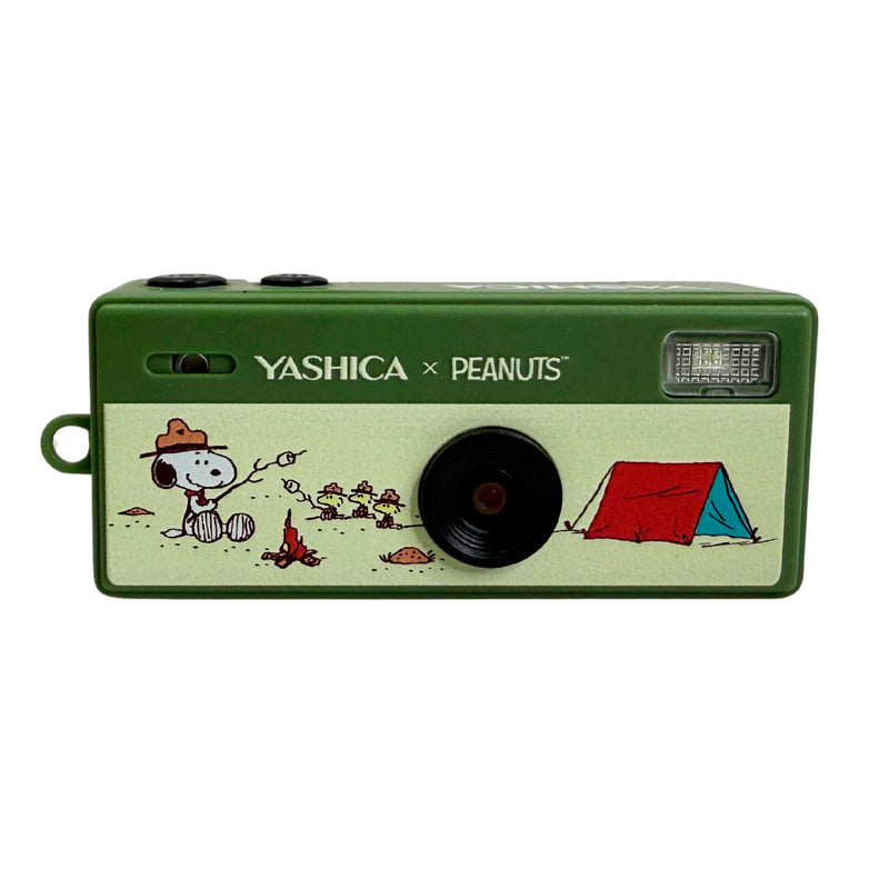 Cámara digital - Yashica x Peanuts Keychain