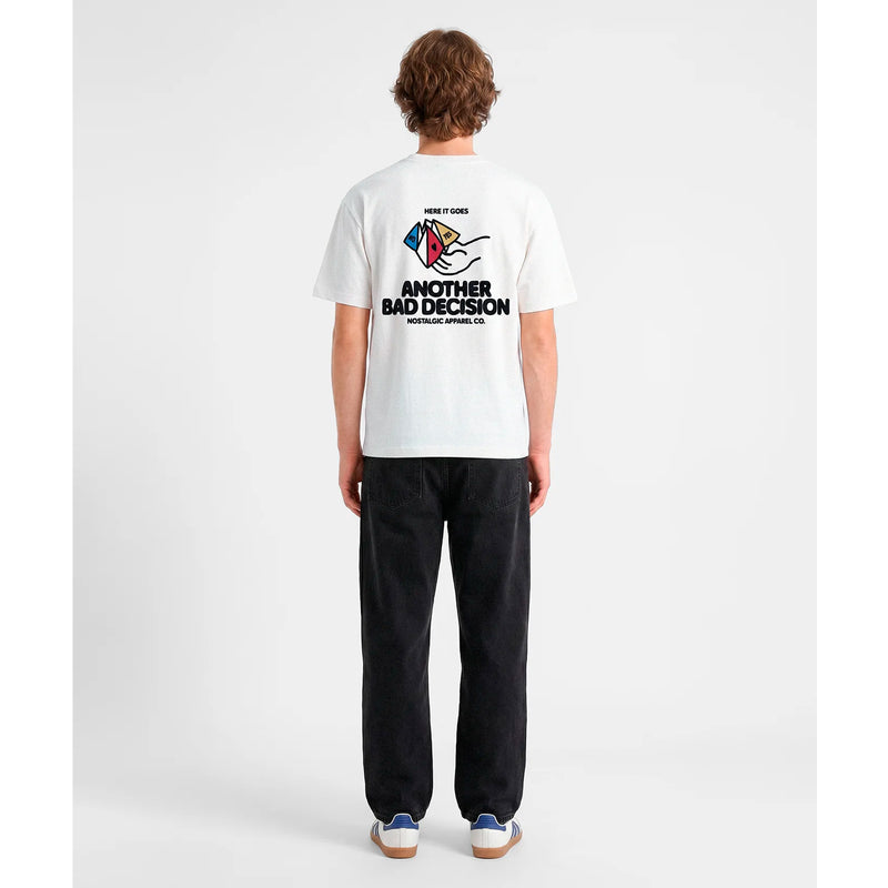 Camiseta Nostalgic Apparel - "Another Bad Decision"