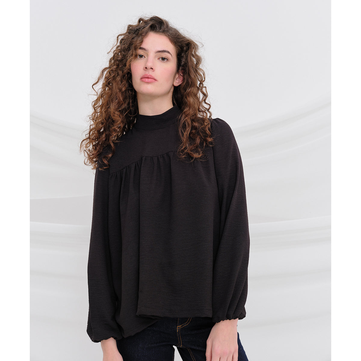 Blusa Béhulah - Nasak Negro