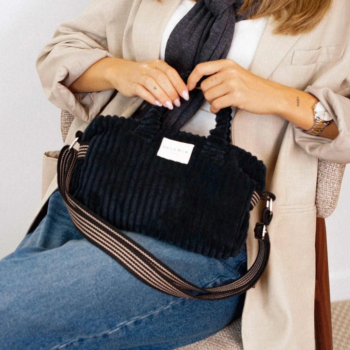Bolso De La Mur - Asas Pequeño Curly