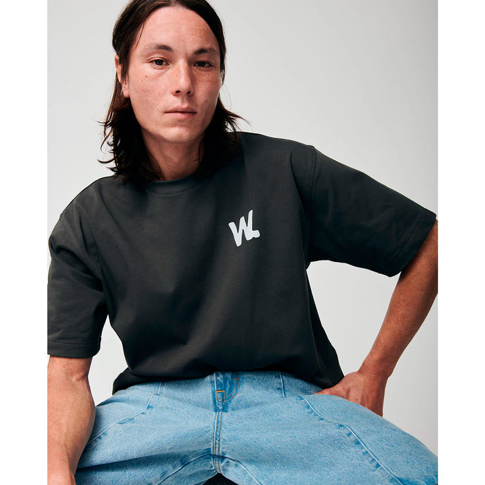 Camiseta We Are Not Friends - Boxy Offline Love