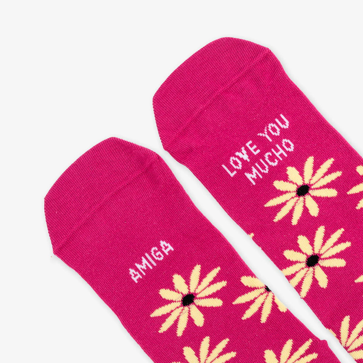 Calcetines UO - "Amiga, Love You Mucho" 🌼