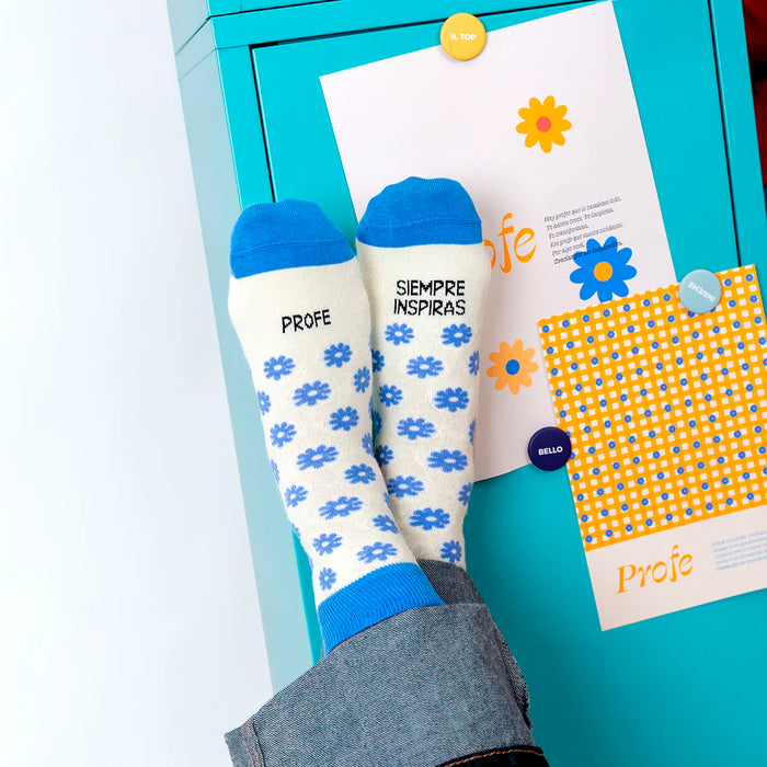 Calcetines UO - "Profe, siempre inspiras" 🌼