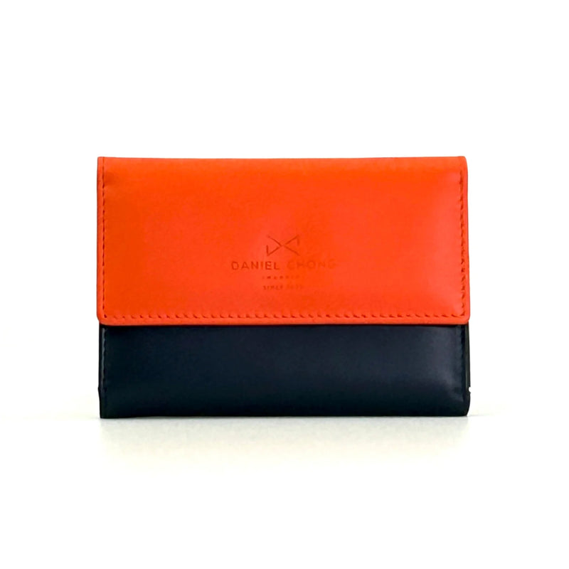 Cartera con solapa Daniel Chong - Navy y naranja