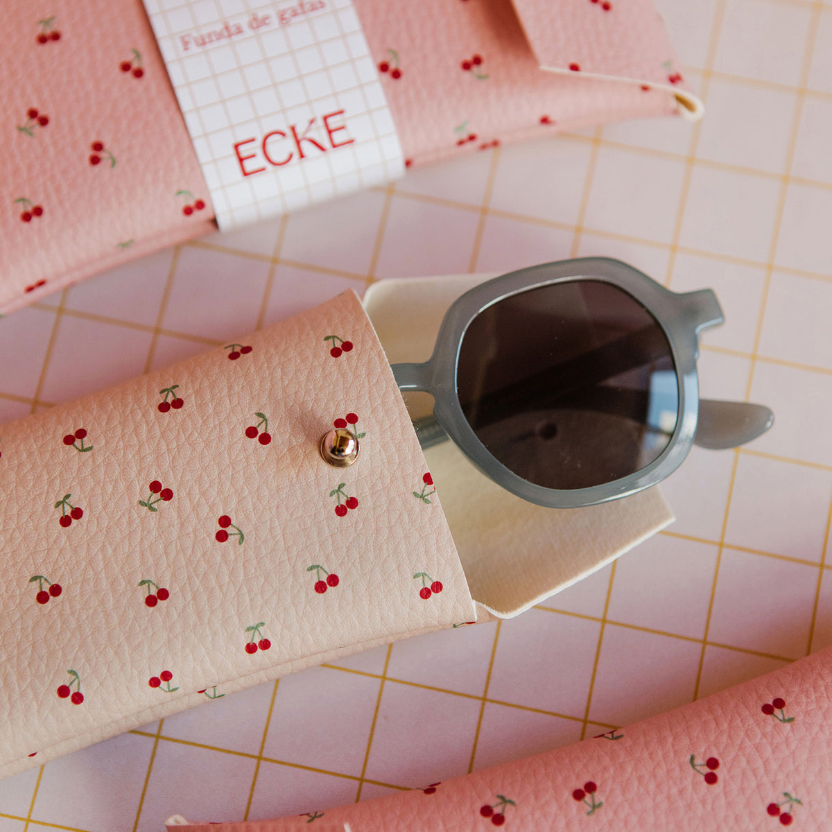 Funda de gafas Ecke - Cerezas Pink 🍒