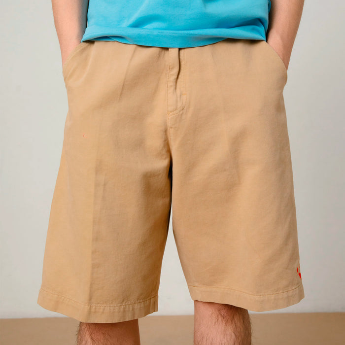 Pantalones We Are Not Friends - Chino Shorts