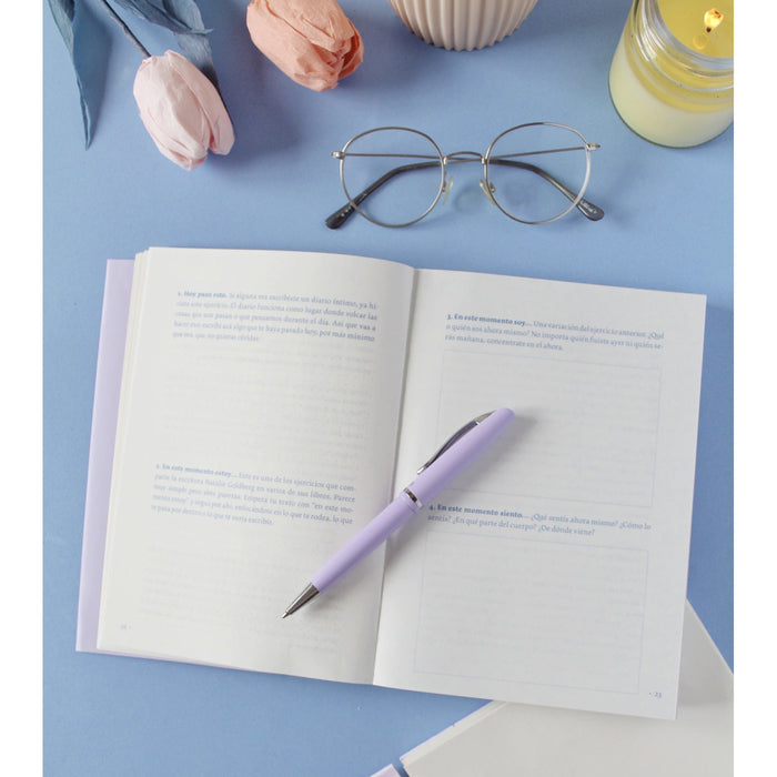 Libro - "Cosas que te golpean en la ventana" de Aniko Villalba