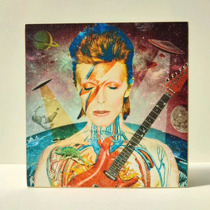 Caja de Luz - "David Bowie" de El Lucernario