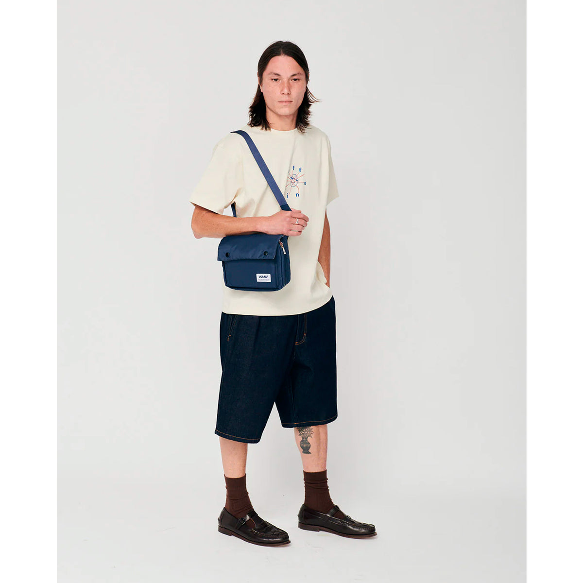 Pantalones We Are Not Friends - Denim Chino Shorts