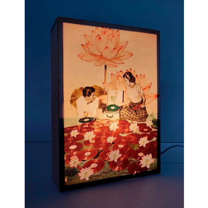 Caja de luz A4 - "Dj's botánicos" de El Lucernario