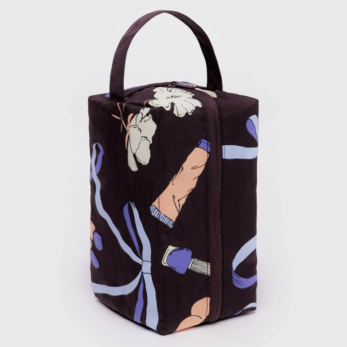 Neceser Baggu - Get Ready With Me