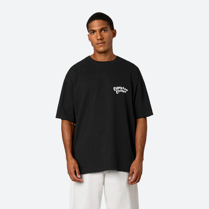 Camiseta On Vacation Club - Espresso Escape ☕