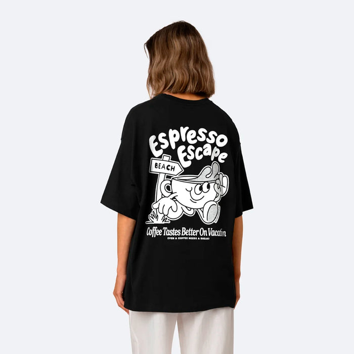 Camiseta On Vacation Club - Espresso Escape ☕