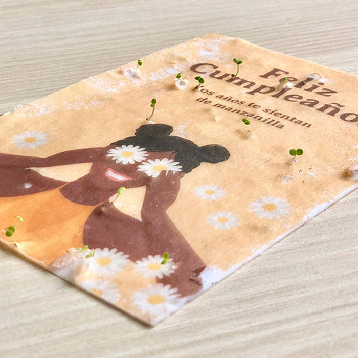 Postal plantable - "Feliz cumpleaños, los años te sientan de manzanilla"