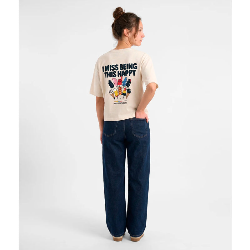 Camiseta Nostalgic Apparel - "I miss being this happy" Cropped 🍦