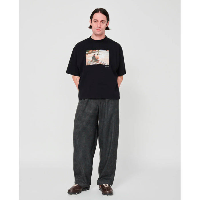 Camiseta We Are Not Friends - La Melancolía