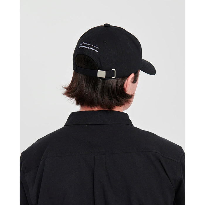 Gorra We Are Not Friends - La Melancolía