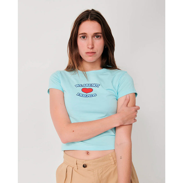 Camiseta Crop We Are Not Friends - Love Baby