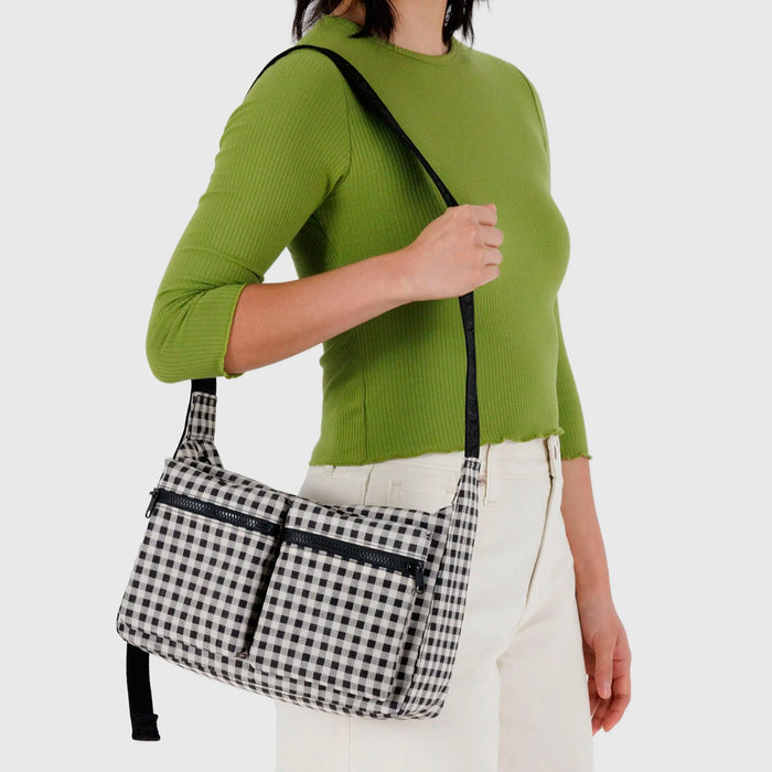 Bolso Cargo Grande Baggu - Black & White Gingham