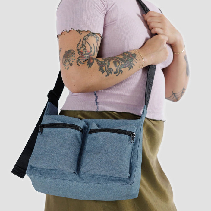 Bolso Cargo Grande Baggu - Digital Denim