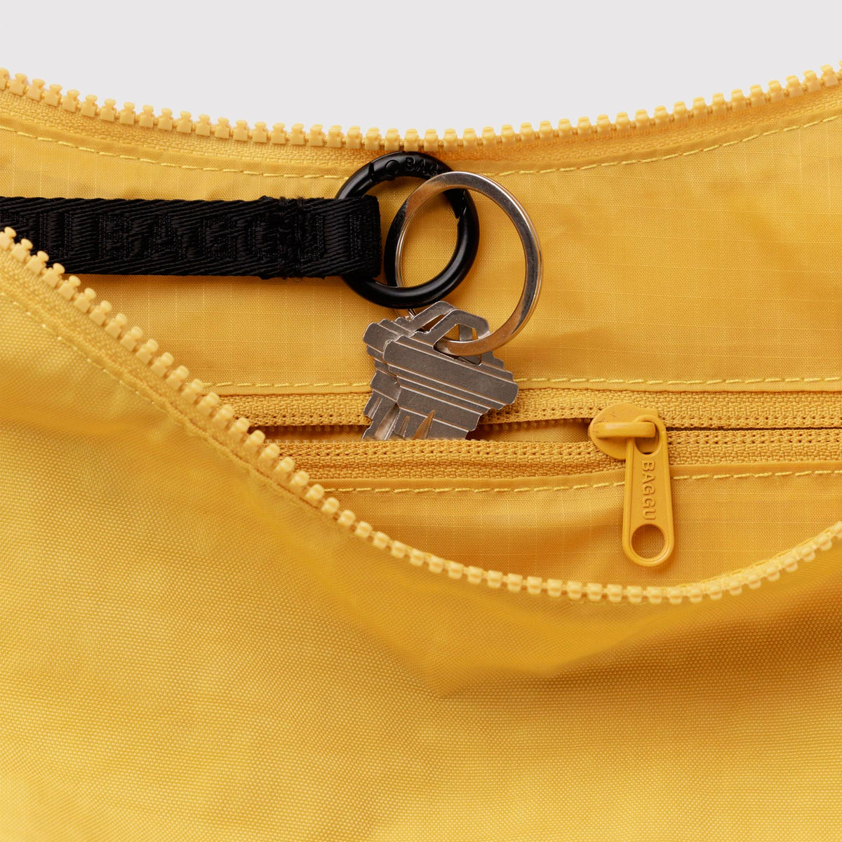 Bolso media luna Baggu - Sunflower