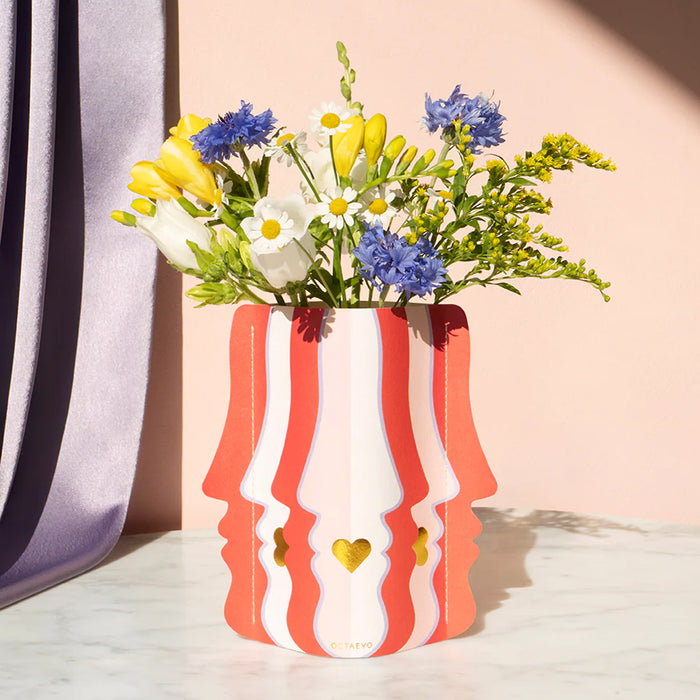 Jarrón Mini de papel Octaevo - Beso