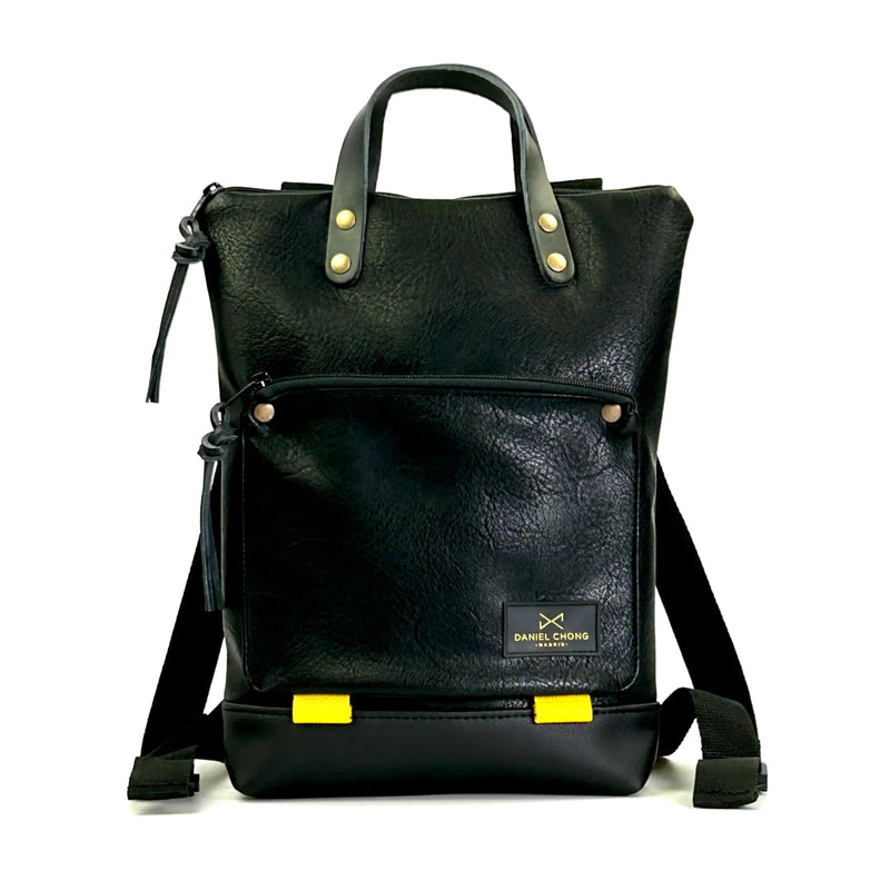 Mochila Mini Book Holder Brunello con bolsillo extra Daniel Chong - Negra