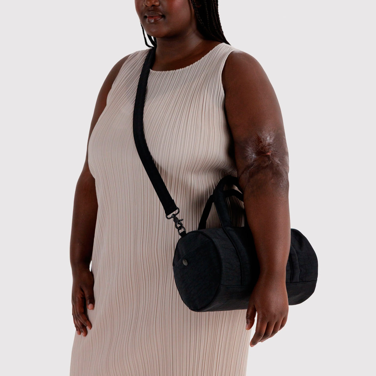 Bolso Duffle Baggu - Black