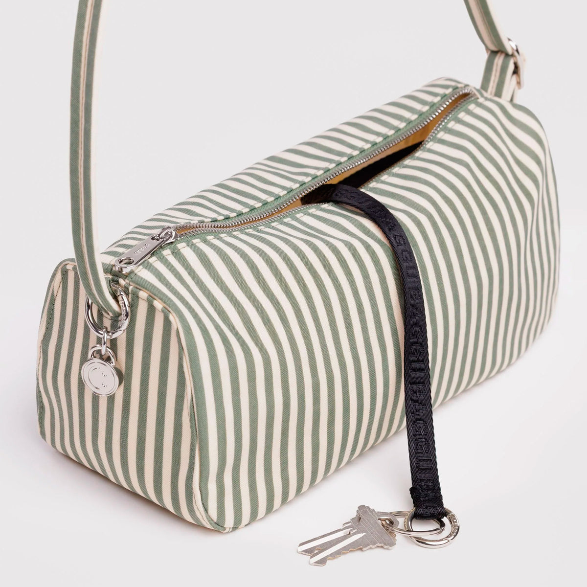 Bolso Loaf Baggu - Sage Stripe