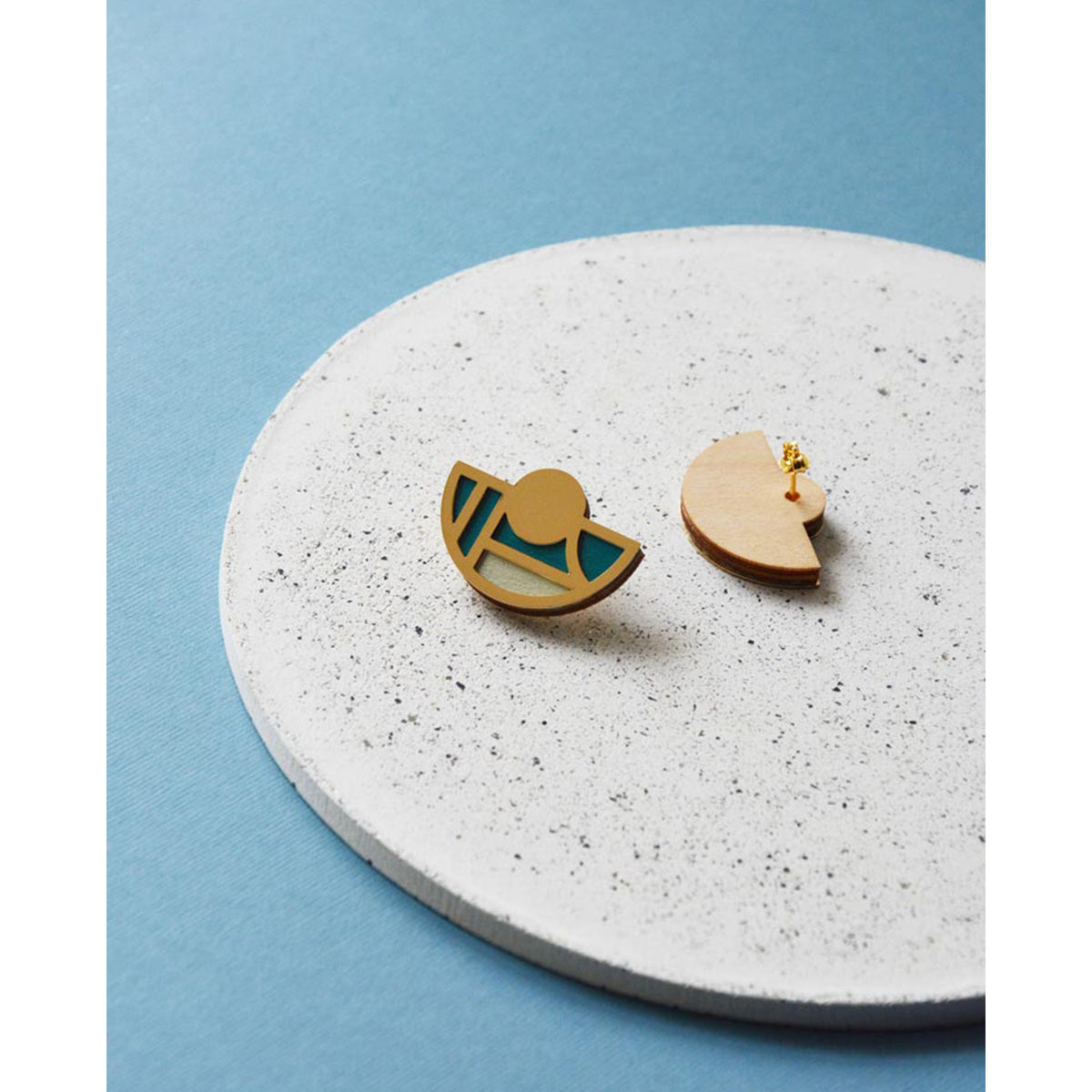 Pendientes - Half Circle Studs Ocean and White Sand