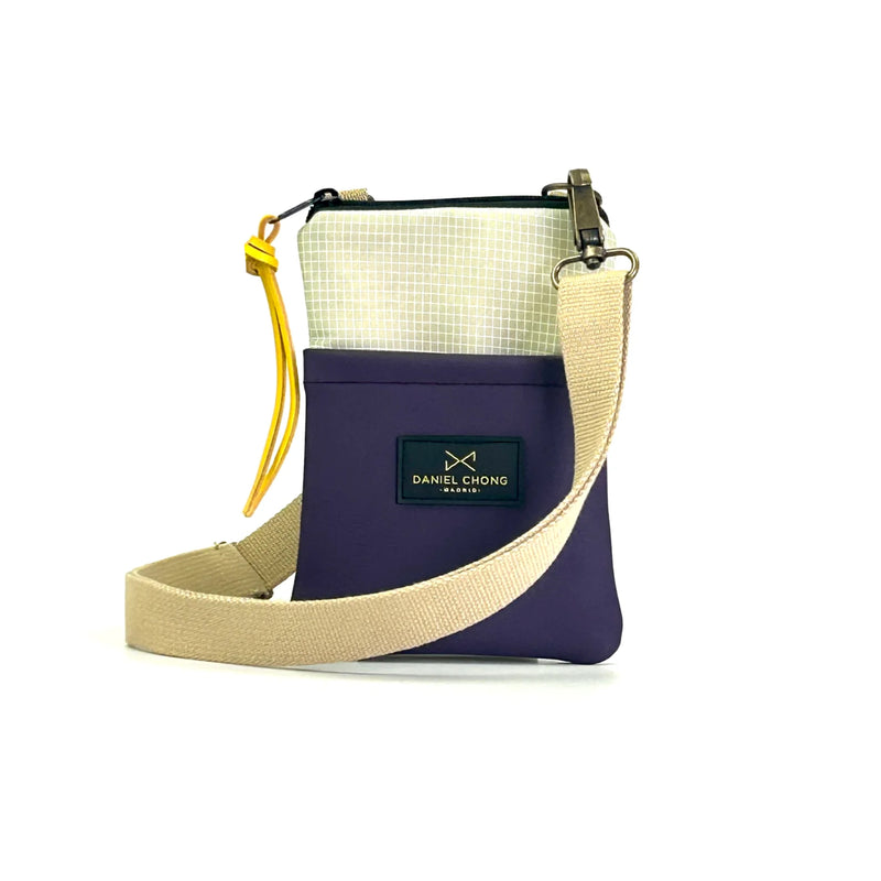 Phone Sling Impermeable Daniel Chong - Beige y violeta