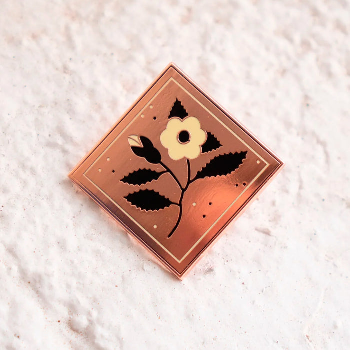 Pin - Bloom 1858